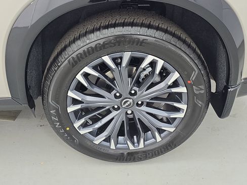 New 2026 Nissan Rogue Platinum w/ Platinum Premium Package AWD/4WD image 32