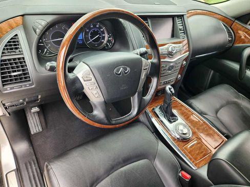 Used 2019 INFINITI QX80 Luxe RWD image 2