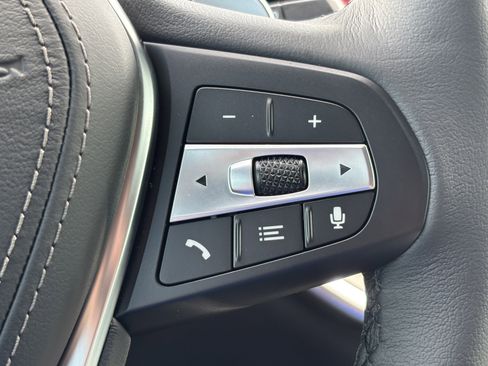 Used 2026 BMW X5 sDrive40i w/ Premium Package image 22