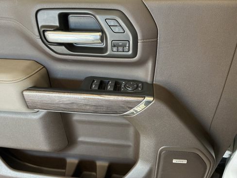 Used 2022 Chevrolet Silverado 3500 LTZ w/ LTZ Premium Package image 25