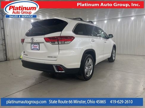 Used 2018 Toyota Highlander Limited image 5