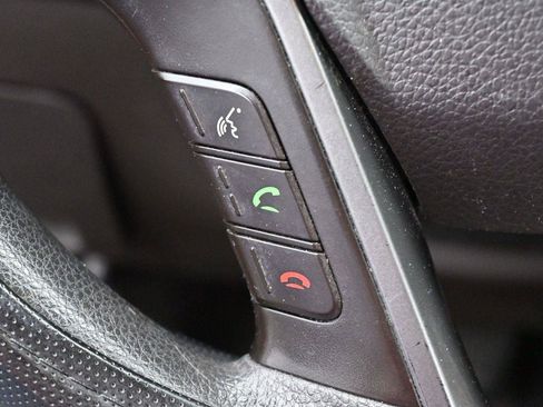 Used 2013 Hyundai Santa Fe Sport FWD image 17