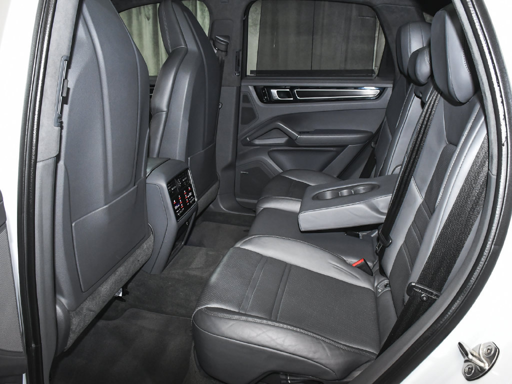 Used 2021 Porsche Cayenne GTS w/ Premium Package Plus AWD/4WD image 56