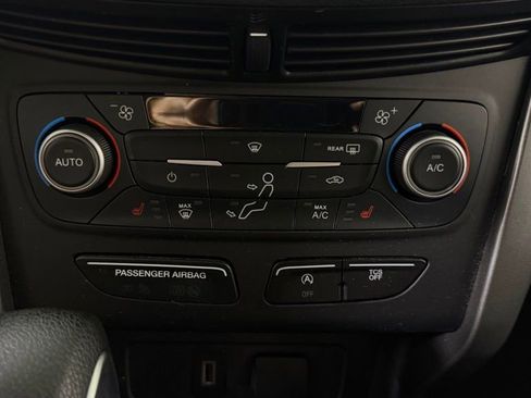 Used 2019 Ford Escape SE AWD/4WD image 23