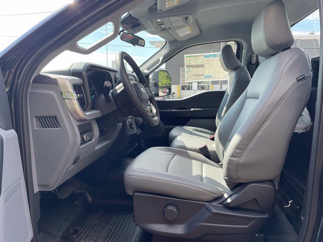New 2026 Ford F250 XL w/ XL Chrome Package AWD/4WD image 14