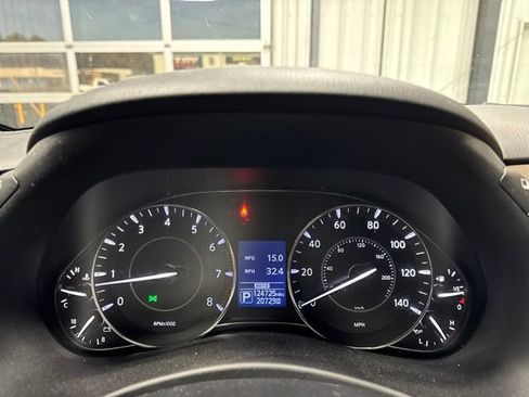 Used 2018 Nissan Armada Platinum w/ Captain Seat Package AWD/4WD image 7