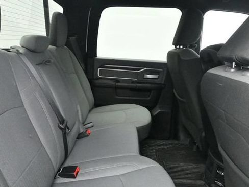 Used 2023 RAM 2500 Big Horn w/ Level 1 Equipment Group AWD/4WD image 11