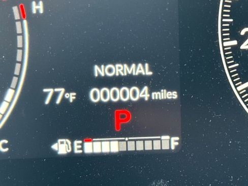 New 2026 Honda Ridgeline Black Edition image 18