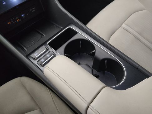 Used 2024 Hyundai Sonata SEL w/ Convenience Package FWD image 26