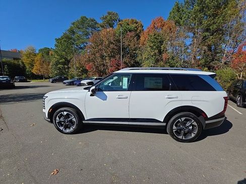 New 2026 Hyundai Palisade Limited FWD image 17