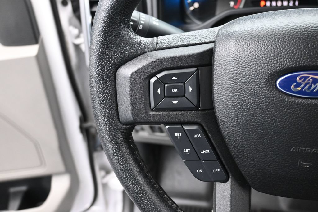 Used 2015 Ford F150 XLT w/ Equipment Group 302A Luxury AWD/4WD image 21