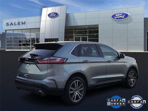 Certified 2022 Ford Edge Titanium image 3