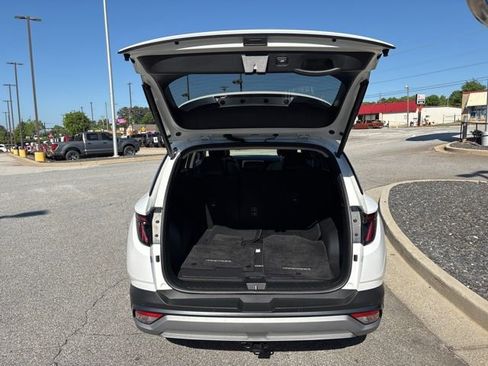 Used 2026 Hyundai Tucson Limited FWD image 29