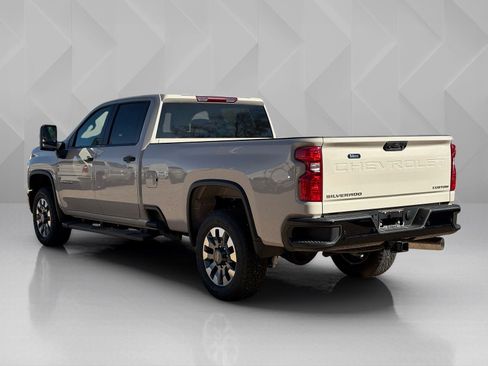 New 2026 Chevrolet Silverado 2500 Custom image 7