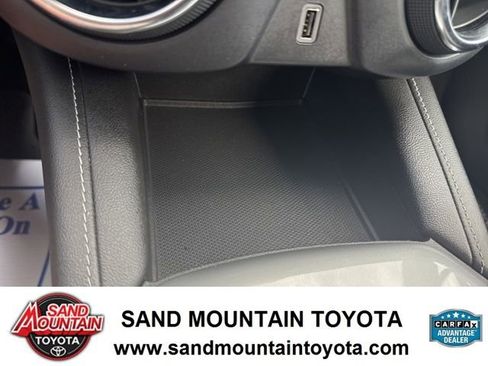 Used 2023 Chevrolet Blazer LT image 20