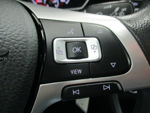 Used 2021 Volkswagen Jetta SE image 22