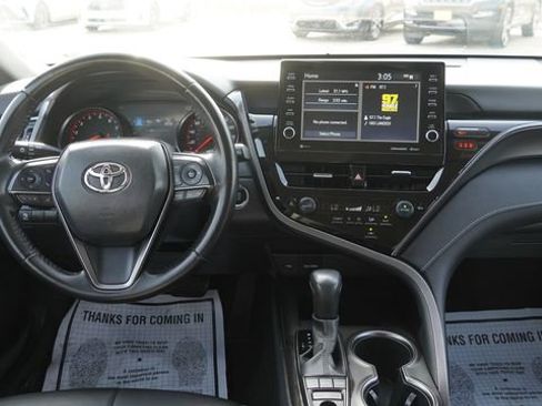 Used 2023 Toyota Camry XSE image 12