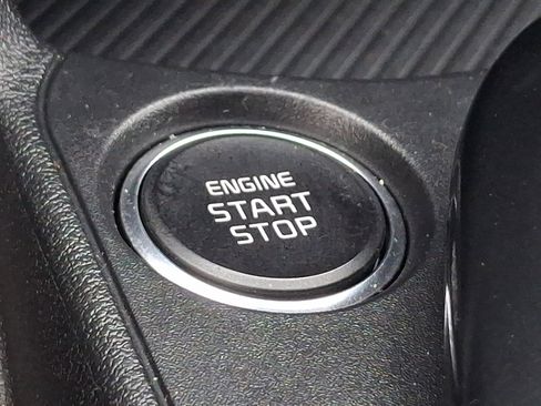 Used 2025 Kia K4 LXS image 23