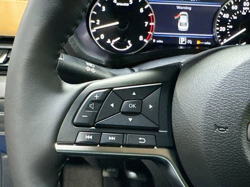 New 2025 Nissan Sentra SV w/ SV Premium Package image 14