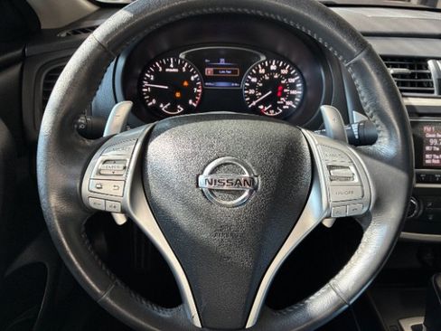 Used 2017 Nissan Altima 2.5 SR FWD image 20