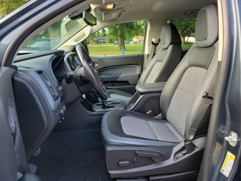 Used 2020 Chevrolet Colorado Z71 AWD/4WD image 19