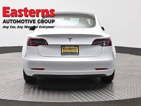 Used 2023 Tesla Model 3 Standard Range RWD image 6