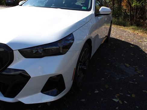 New 2026 BMW 530i xDrive 530i xDrive w/ M Sport Package image 42