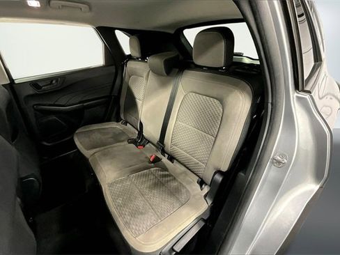 Used 2022 Ford Escape SE image 20