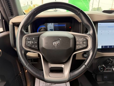 Used 2023 Ford Bronco Wildtrak AWD/4WD image 21