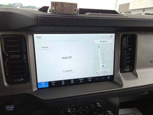 Used 2025 Ford Bronco Outer Banks AWD/4WD image 16