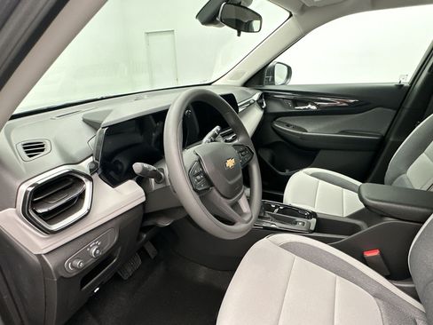 New 2026 Chevrolet TrailBlazer LS w/ LS Convenience Package AWD/4WD image 4