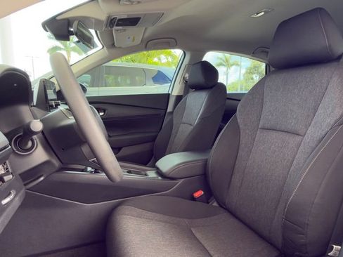 Used 2025 Honda Accord LX image 5