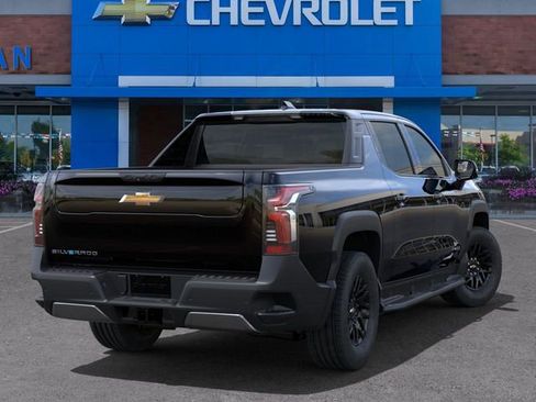 New 2025 Chevrolet Silverado EV LT image 4