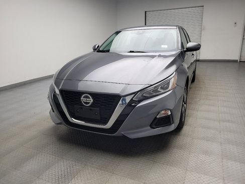 Used 2021 Nissan Altima 2.5 SV AWD/4WD image 15