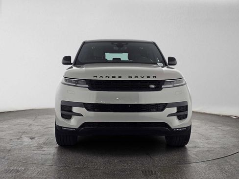 Used 2024 Land Rover Range Rover Sport SE AWD/4WD image 8