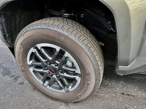 Certified 2025 Toyota Tacoma TRD Sport w/ TRD Sport Premium Package AWD/4WD image 36