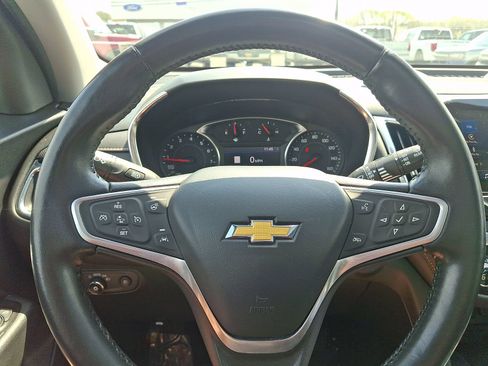 Used 2022 Chevrolet Equinox Premier AWD/4WD image 20