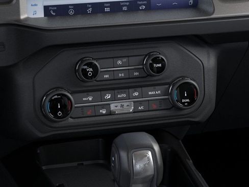 New 2026 Ford Bronco Outer Banks AWD/4WD image 13