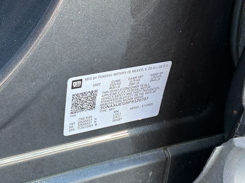 Used 2023 Chevrolet Equinox LT AWD/4WD image 30