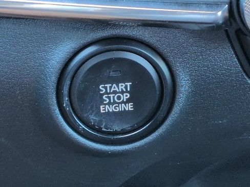 Used 2024 MAZDA MAZDA3 s image 27