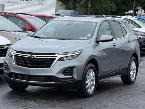 Used 2023 Chevrolet Equinox LT AWD/4WD image 3