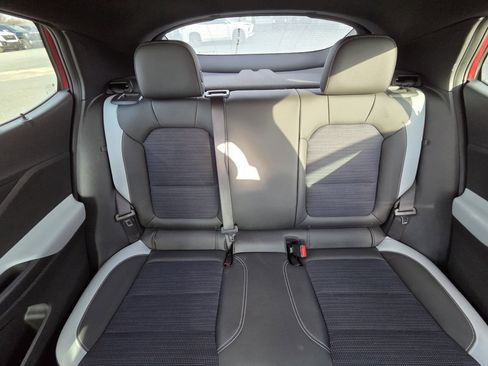 Used 2024 Buick Envista Preferred image 26