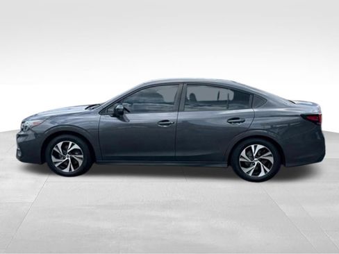 Used 2023 Subaru Legacy Premium AWD/4WD image 2