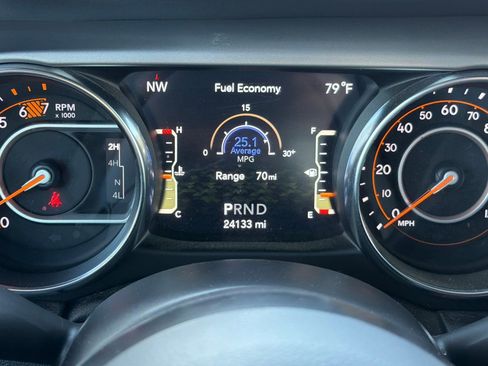 Used 2021 Jeep Wrangler Sport AWD/4WD image 24