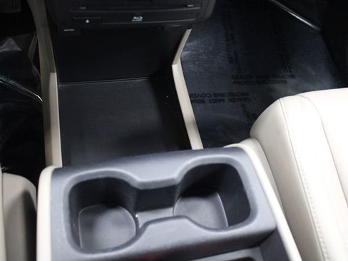 Used 2018 Honda Odyssey EX-L image 35