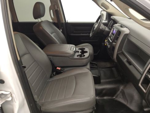 Used 2020 RAM 1500 Tradesman RWD image 21