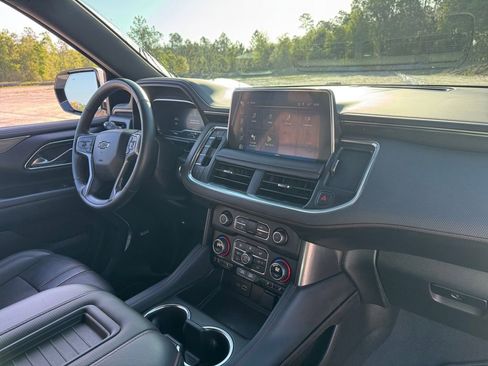 Used 2024 Chevrolet Tahoe RST w/ Luxury Package RWD image 17