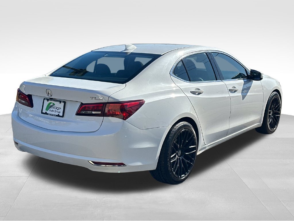 Used 2016 Acura TLX w/ Technology Package FWD image 7