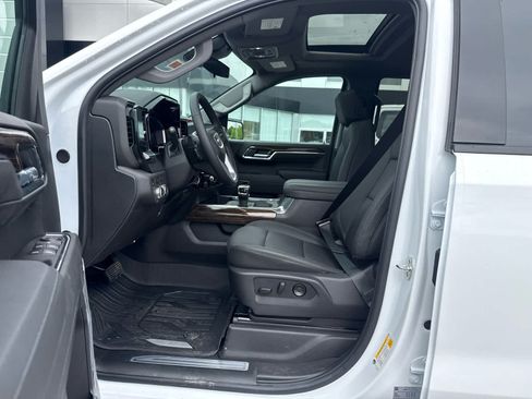 New 2026 GMC Sierra 1500 Elevation w/ Elevation Premium Package AWD/4WD image 13