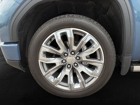 Used 2025 GMC Sierra 1500 Denali AWD/4WD image 12